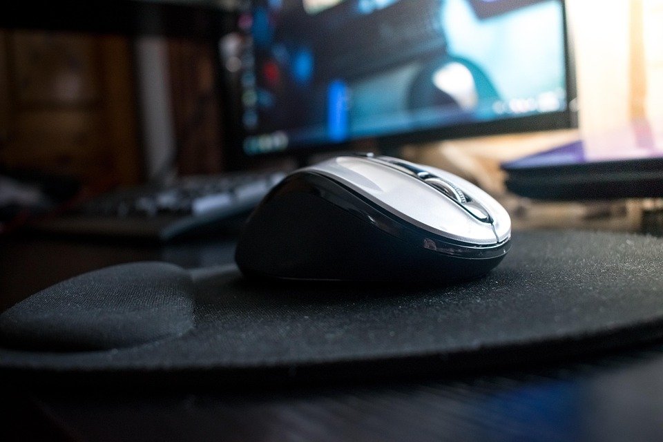 Why an Ergonomic Mouse is Essential for Your Work-from-Home Setup