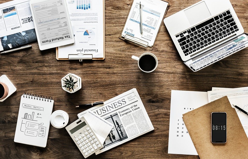 home office desk declutter hacks