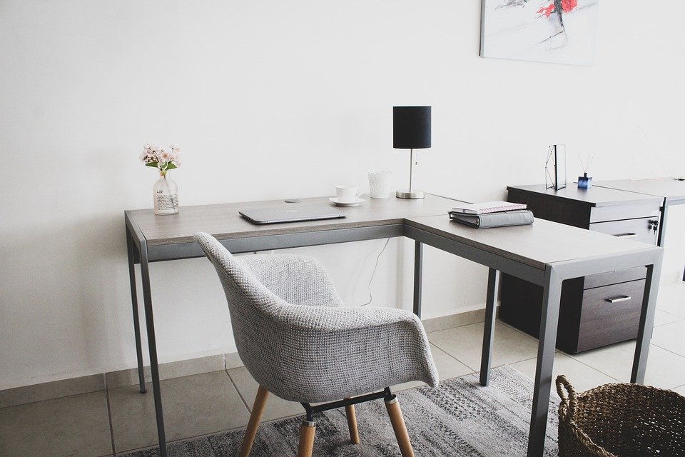 home office dimmable desk lamp for small space